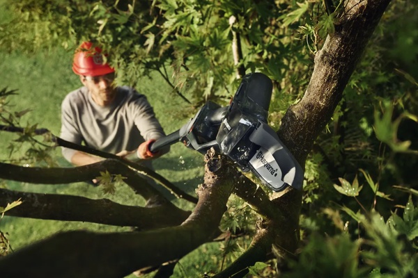 Kit Podadora Aspire Husqvarna P5 + Barra Telescopica +Bateria 4,0 Ah y Cargador 18V